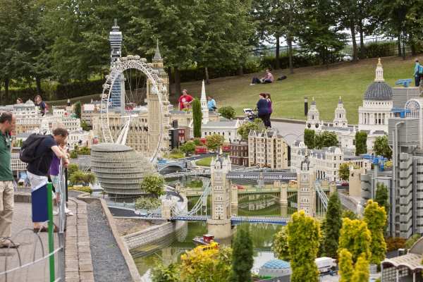 travel legoland to london