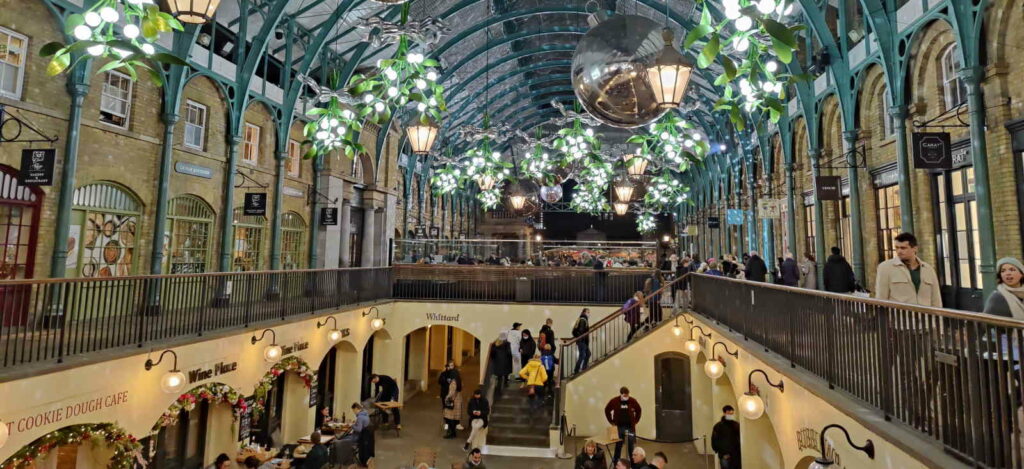 christmas lights london switch on