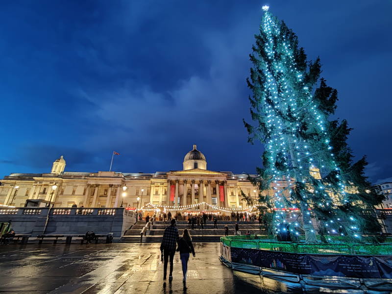 Christmas Lights in London When are they switched on 2023